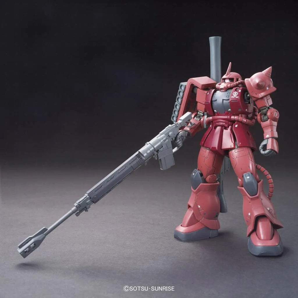 GUNDAM - Model Kit - Real Grade - MS-06S Zaku II - 13 CM